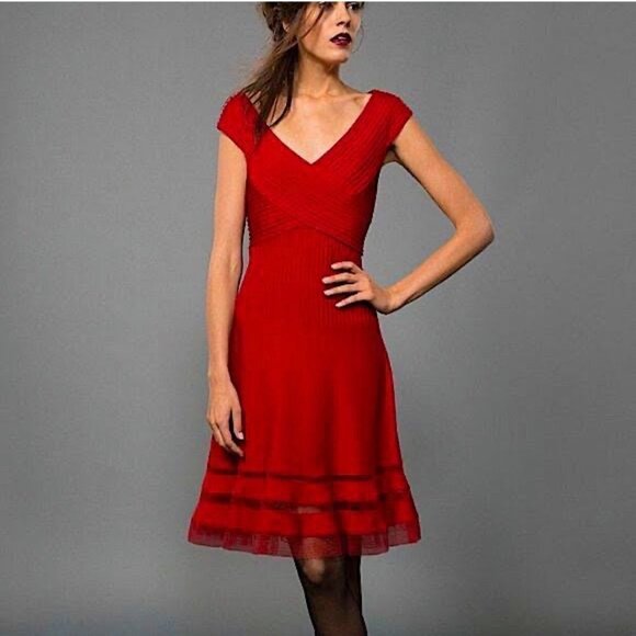 Tadashi‎ SHOJI Red Pintuck Crease & Mesh Midi Dress Sz S - Picture 1 of 14
